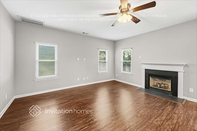 2308 Kingstree Dr