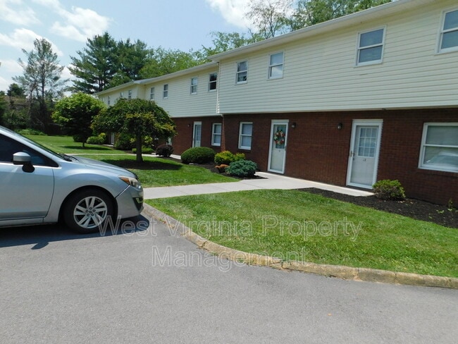 Photo - 152 Cardinal Wy