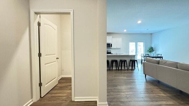 Photo - 488 Stoneybrook Dr