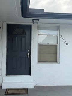 Building Photo - 3578 Saranac Ave Unit 3578