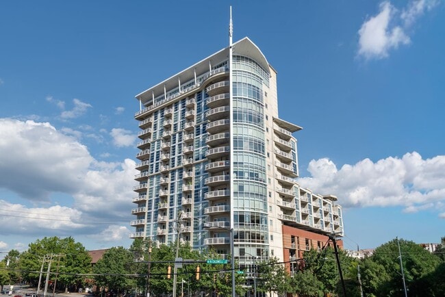Building Photo - Stylish Uptown 2BD Condo with Balcony, Par... Unit 808