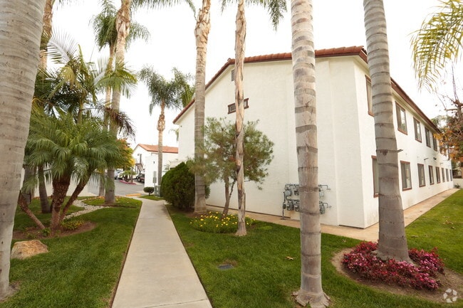 Plymouth Heights Apartments