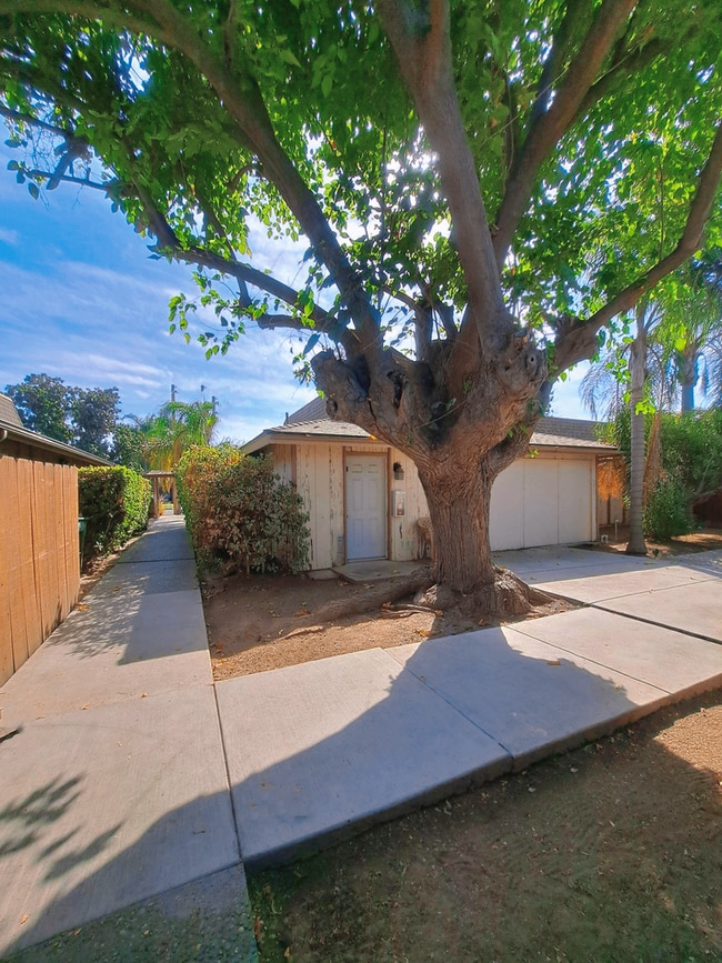 Photo - 132-6 Dayton Unidad 136