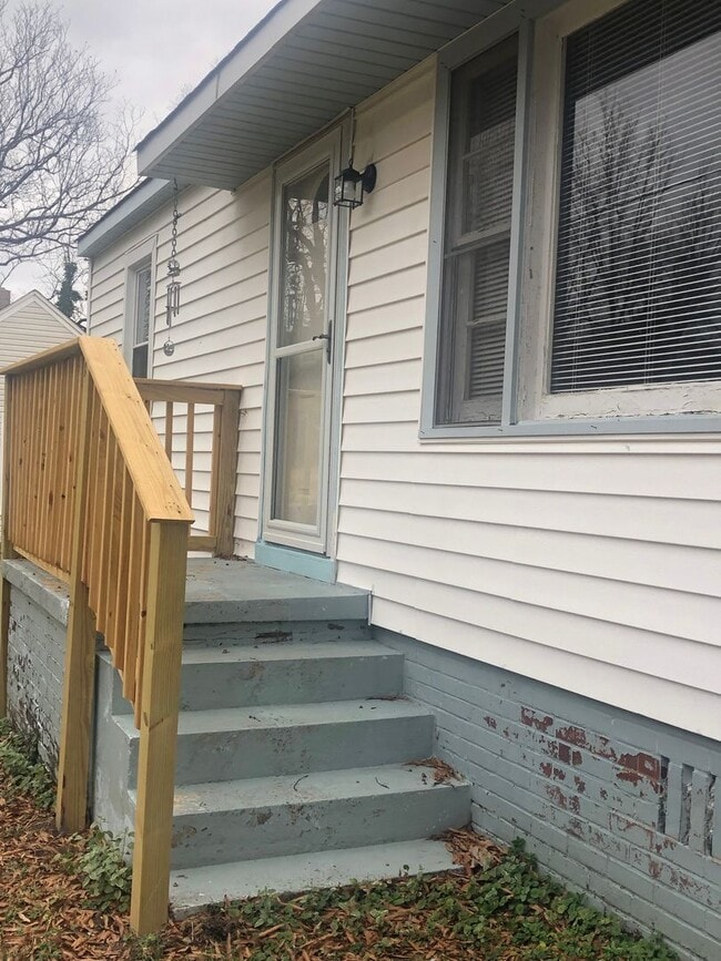 Photo - Two bedroom, 1 bath house in Burlington