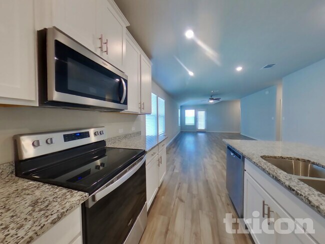 Photo - 5540 Shasta Pl