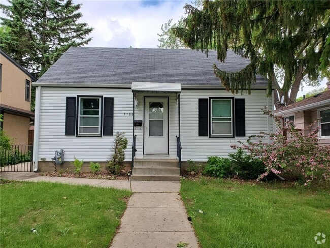 Building Photo - 3108 Maryland Ave S Rental