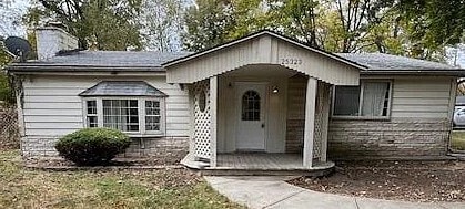 Photo - 25323 Orchard Lake Rd Casa