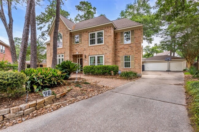Building Photo - 98 Winding Creek Pl