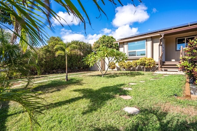 Building Photo - Remodeled 2 Bed/ 1 Bath Main House in North Kihei