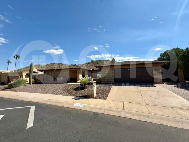 Photo - 535 W Sweetwater Ave
