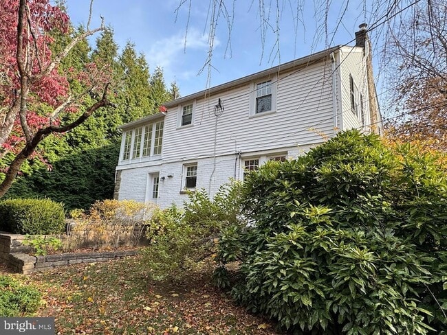 Photo - 412 Grange Rd