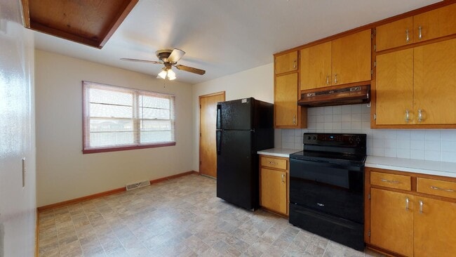 Photo - 3 Bedroom, 1 Bathroom House with Attached Garage