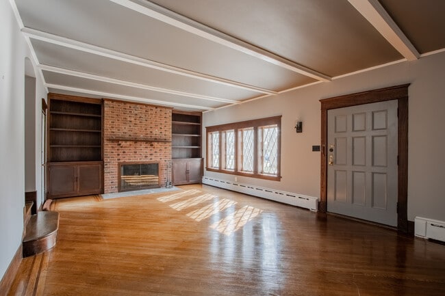 Photo - 3 Monmouth Ave