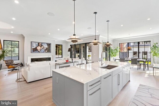 Photo - 3119 38th St NW