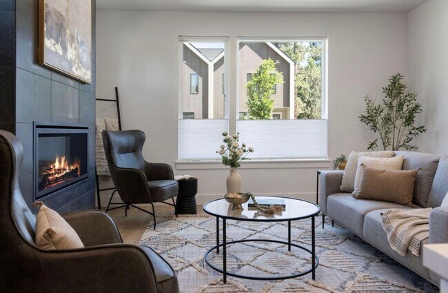 Photo - Gorgeous BRAND NEW 3-Bdr/2.5-bath with Loft in beautiful Sunset Meadows! -Sisters, Oregon