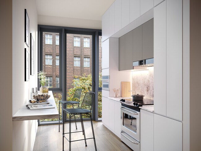 Photo - 1578 Beacon St Unit 3