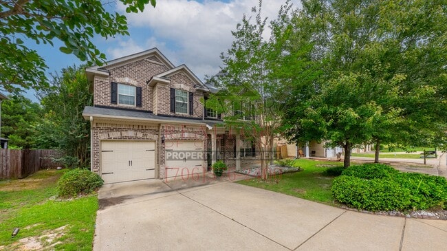 Photo - 306 Irish Ln