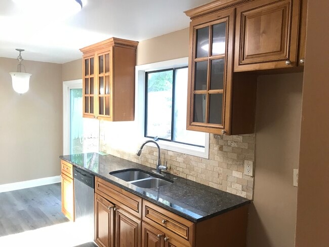 Photo - 1191 Heritage Glen Dr