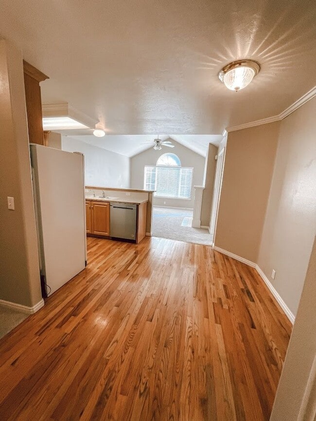 Photo - 56 N Garden Park Dr