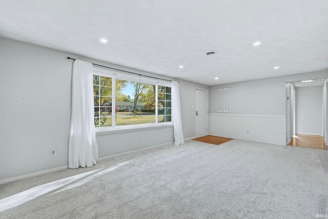 Photo - 7311 Denise Dr