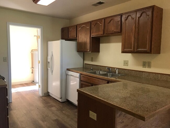 Photo - 2 Bedroom 2 Bathroom Home Unit 1337