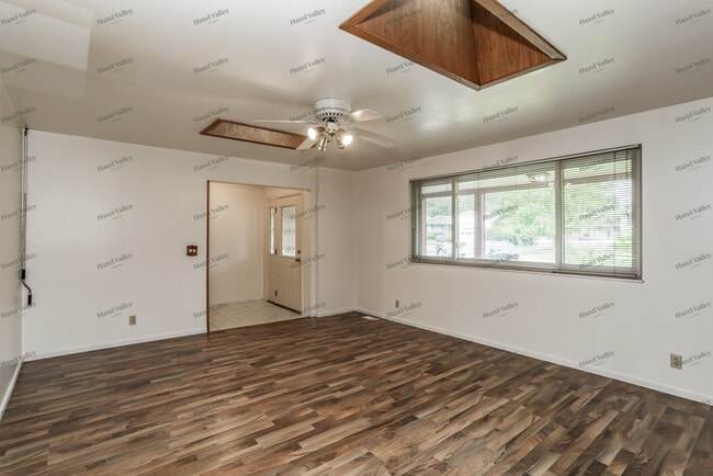 Photo - 9075 Tripoli Dr