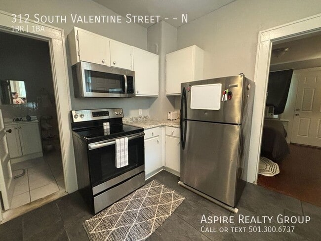 312 S Valentine St Unidad N