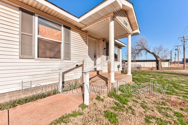 Photo - 2701 S Phillips Ave