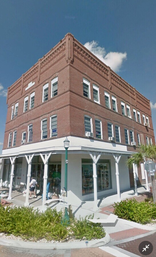 Photo - 202 W Oak St Unit #7