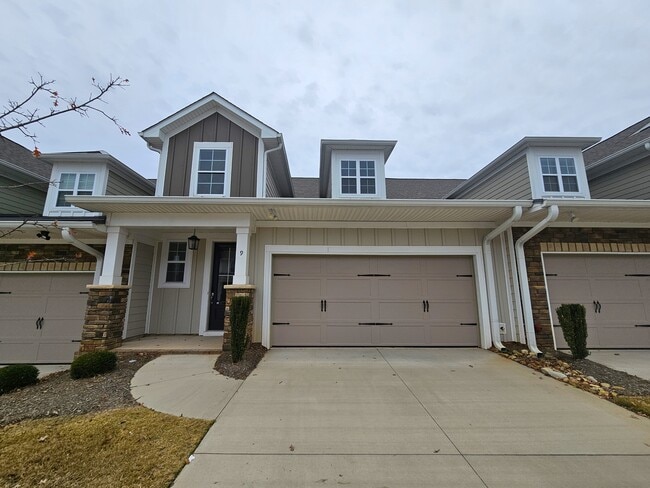 Building Photo - 9 Red Lion Rd