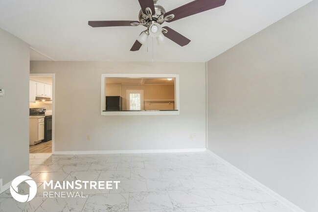 Photo - 5059 Applewood Dr