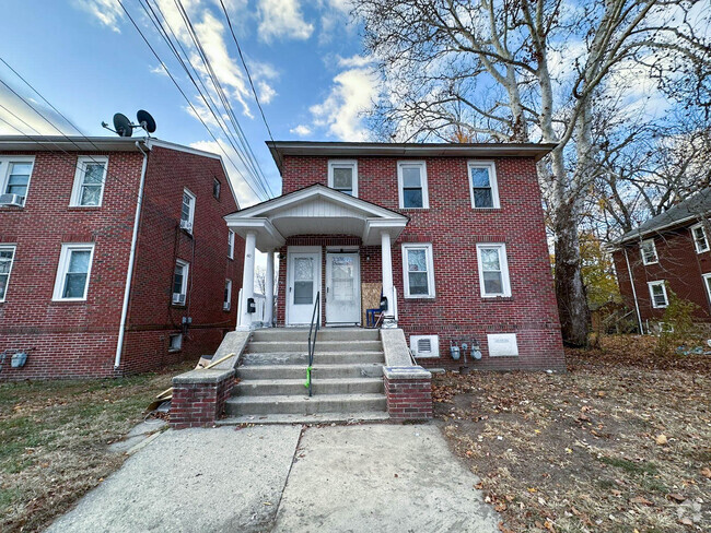 Building Photo - 60 State St Unit 2 Rental