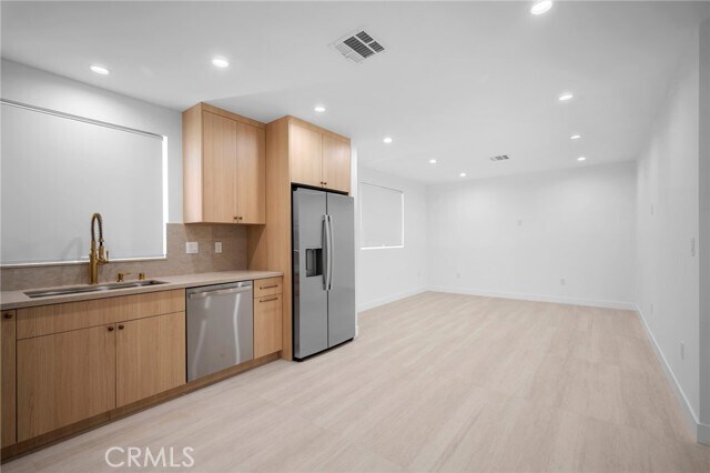 4662 S Verdugo Rd