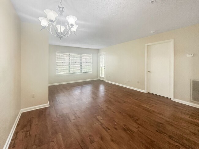 Photo - One Bedroom Apartment in Gated Community - Easy Highway Access! Unit 10203