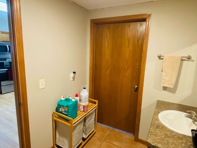 Photo - 1408 Oshkosh Ave