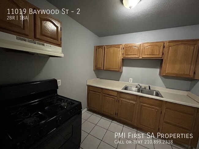 11019 Baywood St Unit 2