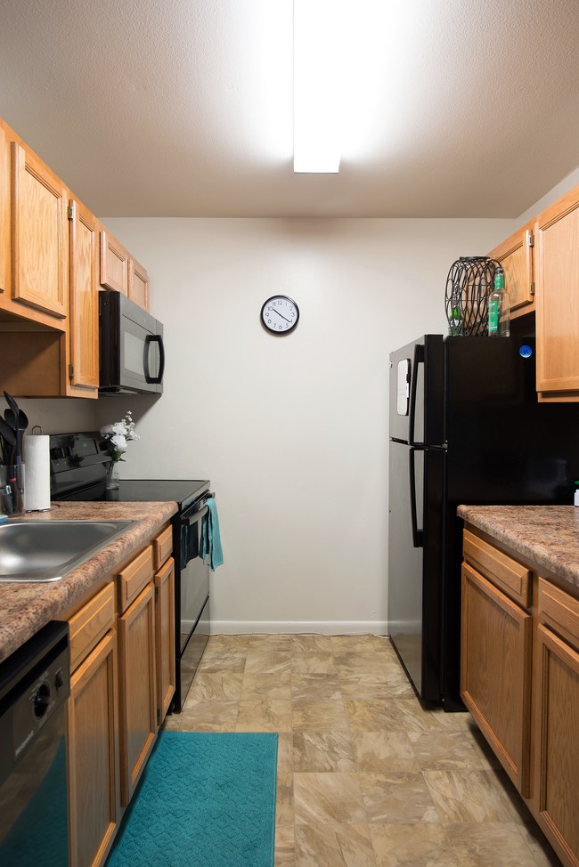 Photo - Horizon Ridge & The Hilltops