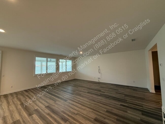 Photo - 14011 Cosentino Wy