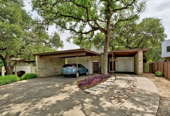 Photo - 2111 Melridge Pl