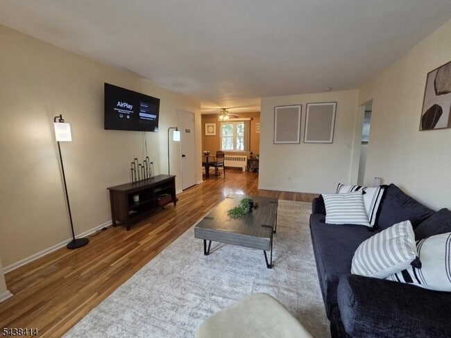 Photo - 11 Wedgewood Dr