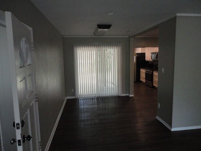 Photo - 4 Bedroom/2 Bath located in Golf Club Manor
