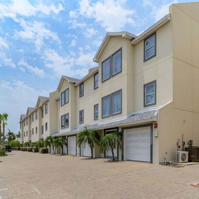 Photo - 100 Harbor St Unit 8 B-2