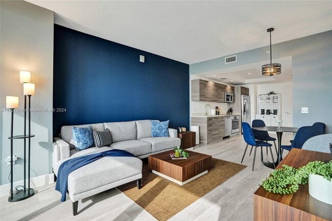 Photo - 121 NE 34th St Unit 2906