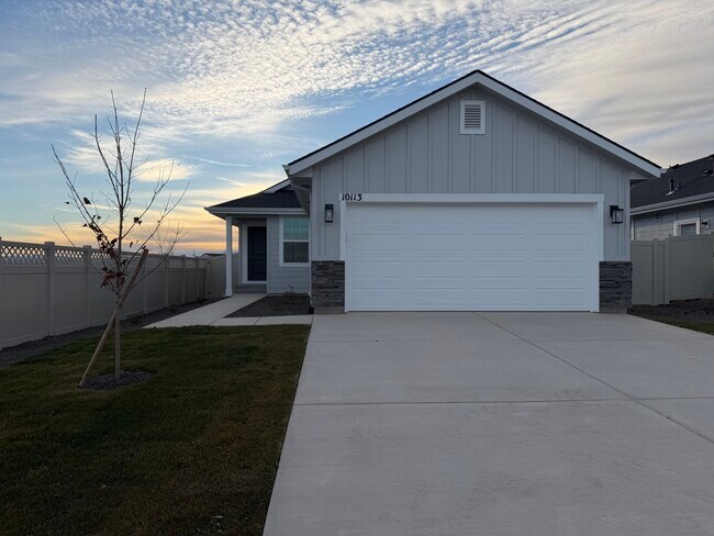 Photo - 10113 Longtail Dr