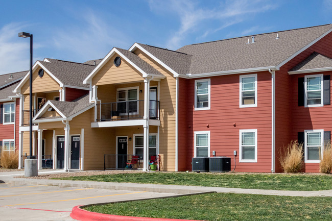 The Reserves at High Plains - The Reserves at High Plains Apartments