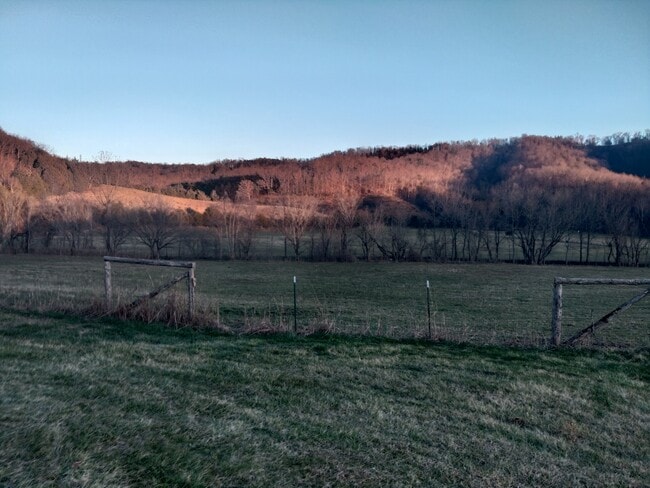 Photo - 13694 Lonesome Pine Trail