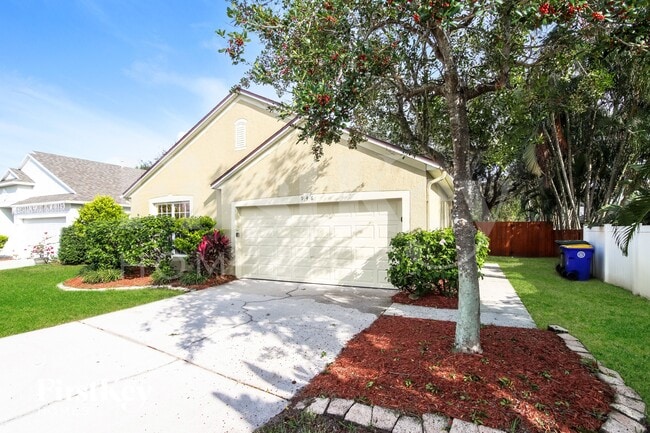 Photo - 946 Riviera Point Dr