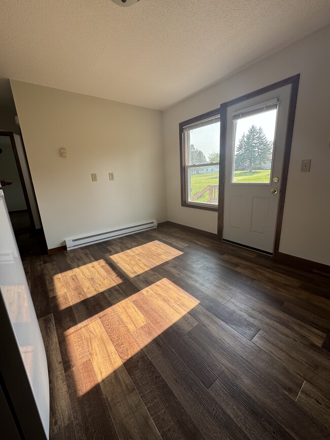 Photo - 4132 Mary Pl