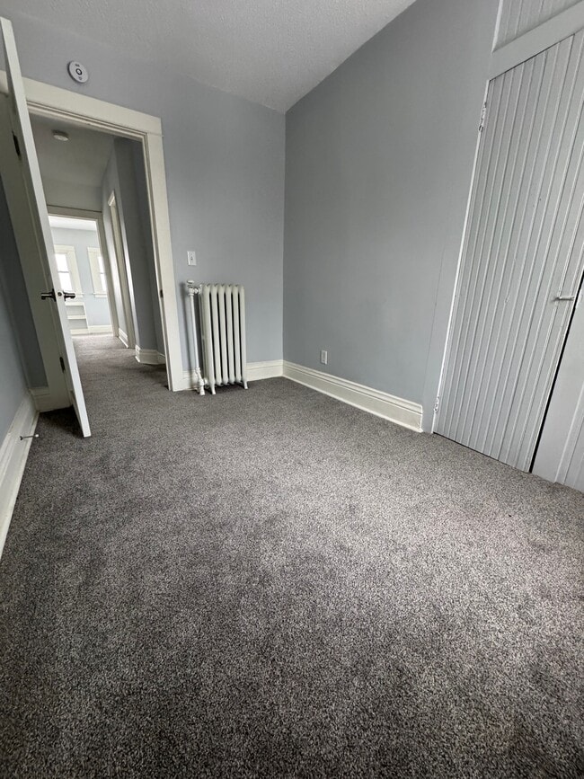 Photo - 804 6th Ave S