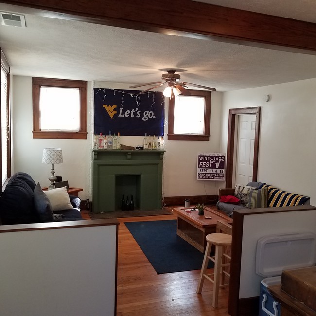 Living Room - 625 McLane Ave Apartments